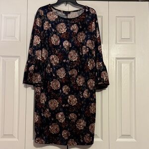 Elegant Floral Long Sleeve Dress